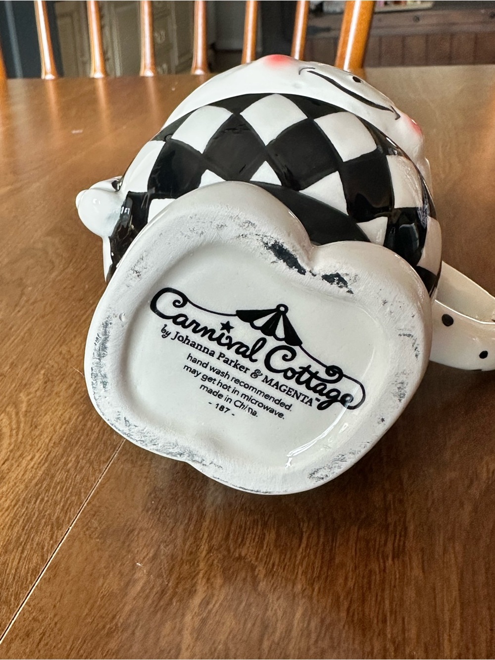 Johanna Parker Carnival Cottage Laughing Luna Cup - Picture 4 of 4